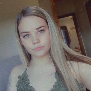 Meet your Posher, Hailey